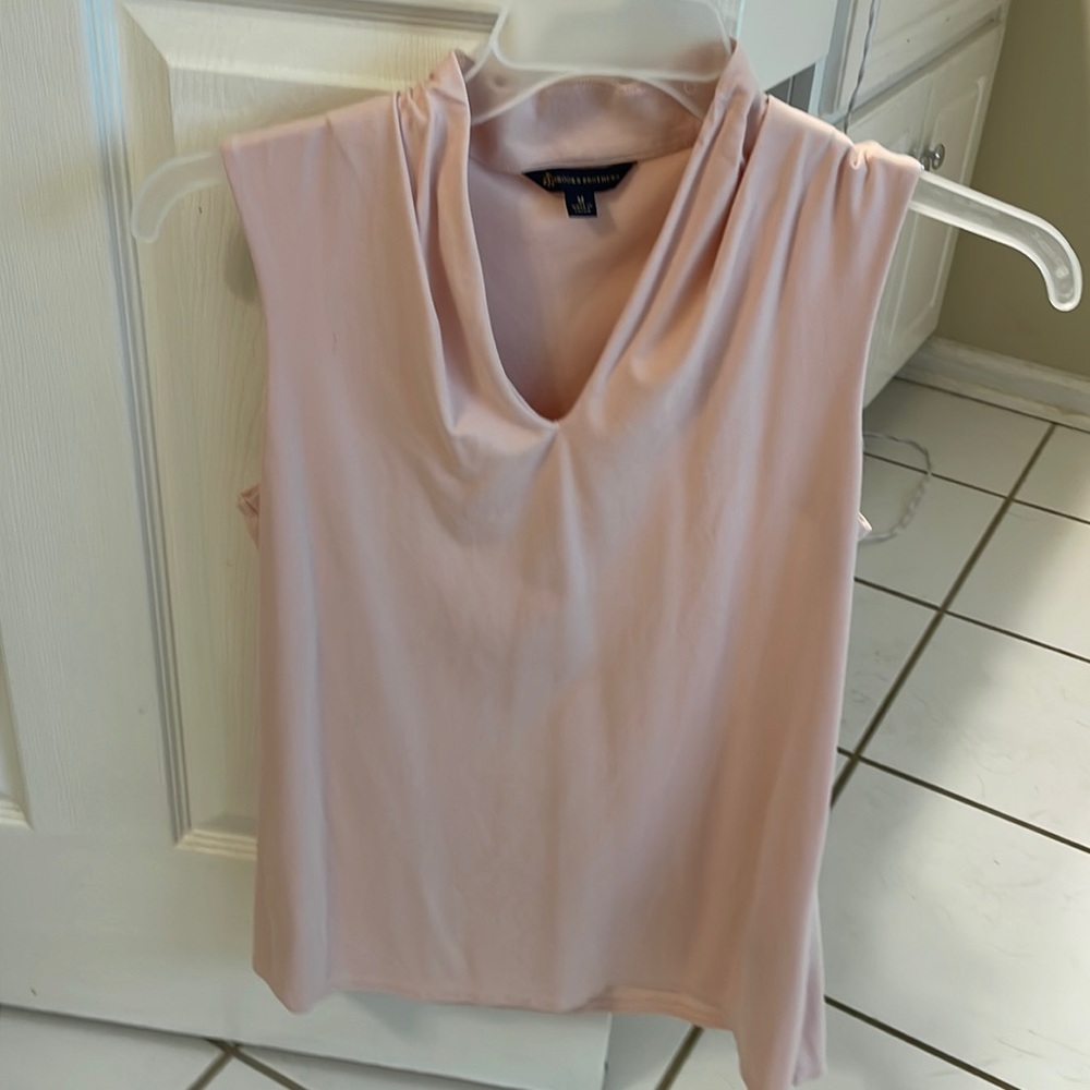 Women’s Brooks Brothers top